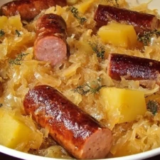 Polish Sausage with Sauerkraut and Potatoes Recipe