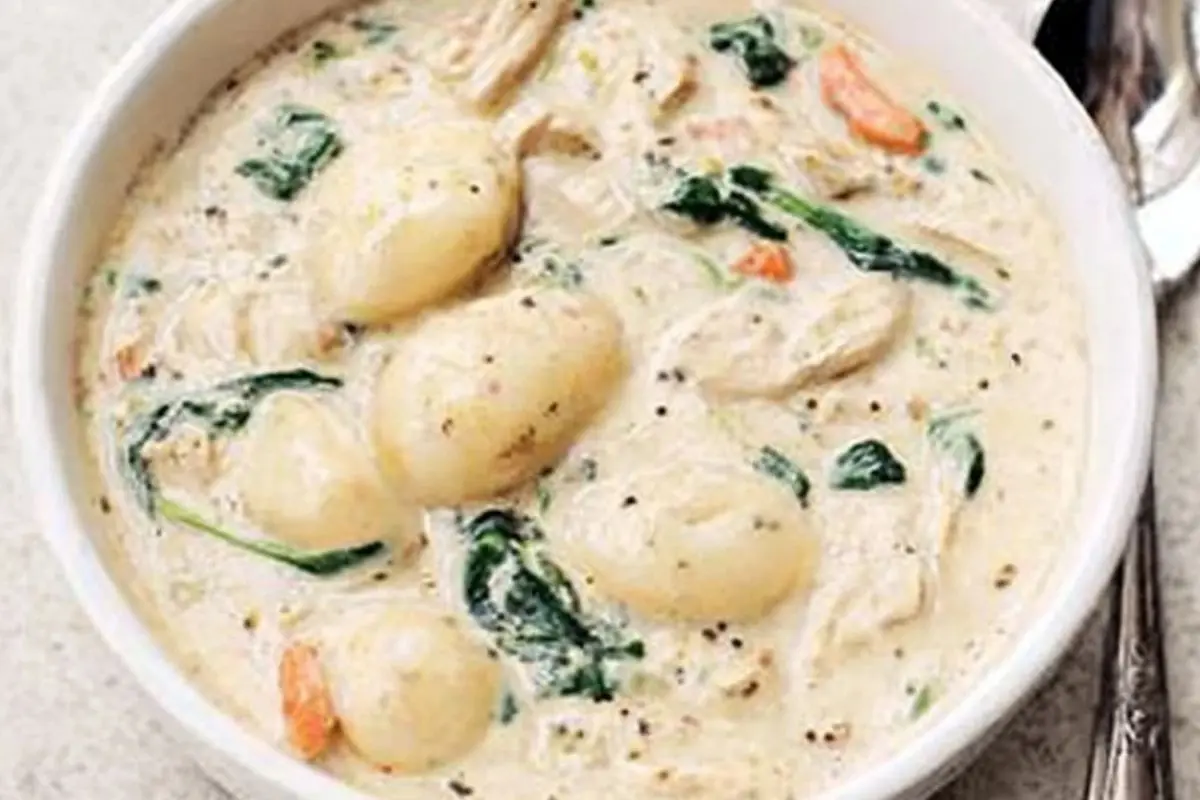 Olive Garden Chicken Gnocchi Soup