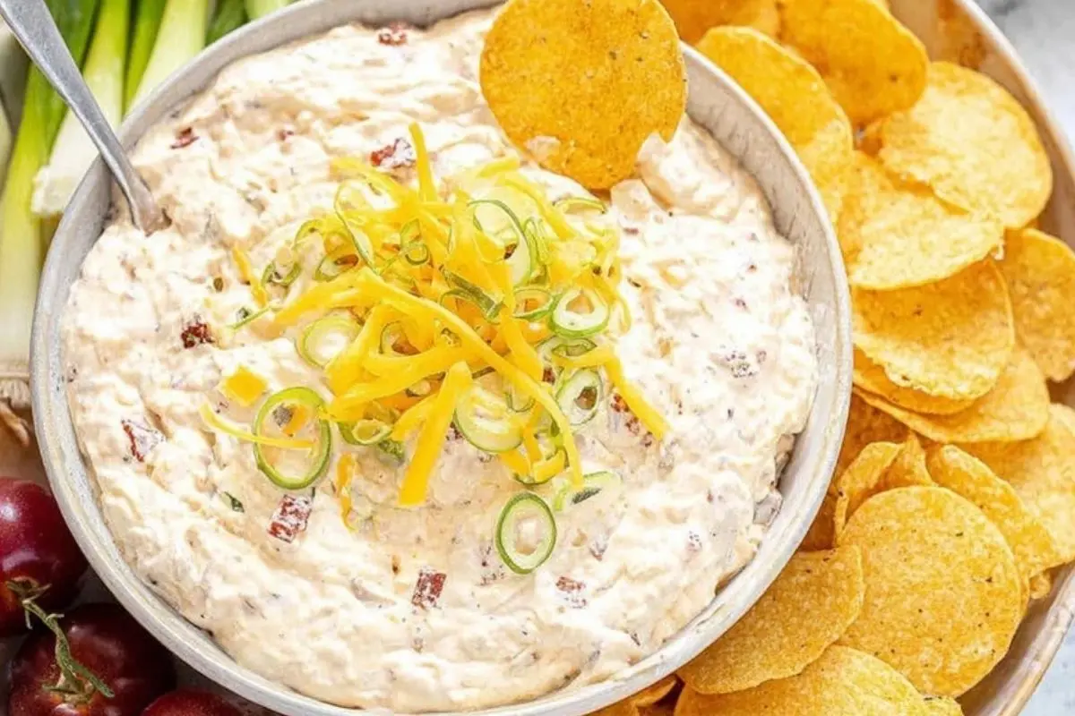 Quick and Easy Boat Dip